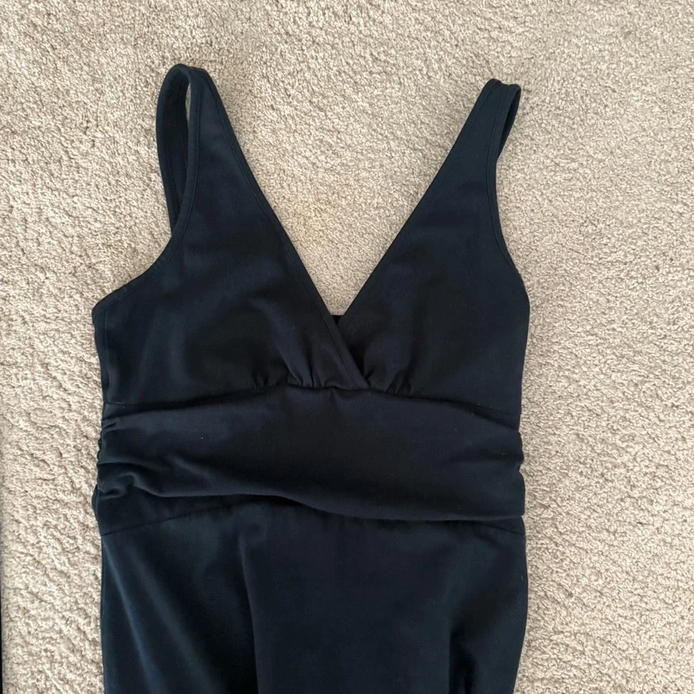 Patagonia Black V-Neck Sleeveless A-Line Dress - Picture 4 of 7